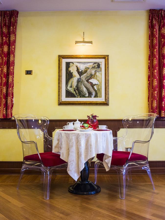 Hotel Regent San Benedetto del Tronto Exterior foto